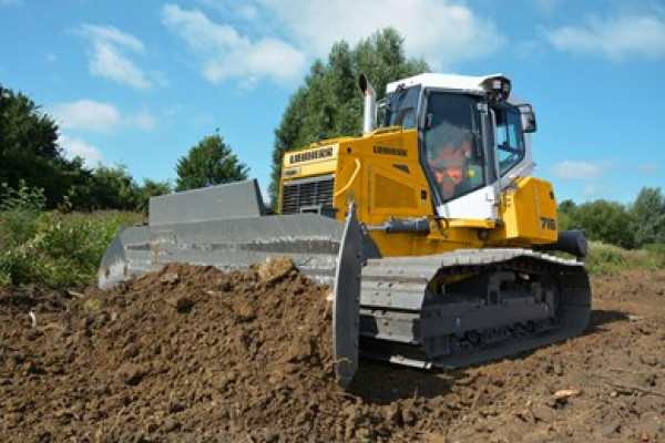 bulldozers - bulldozer-sur-chenilles - PR 716 Litronic - liebherr - Tinsal - Algérie